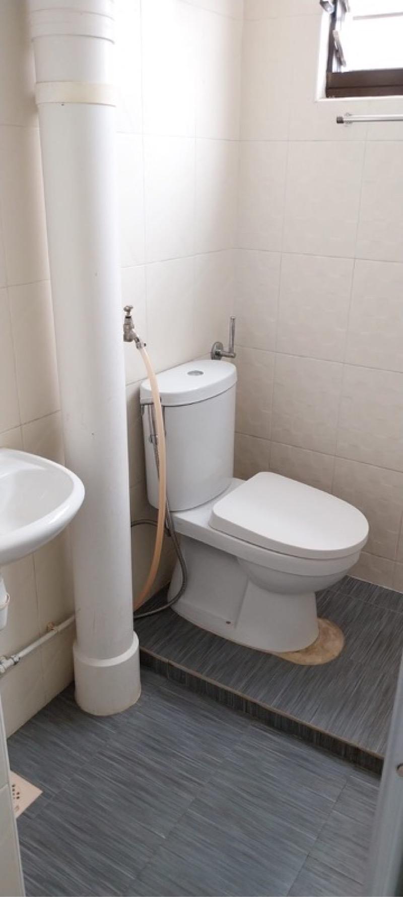 HDB Apartment for Rent, 20 Hougang Avenue 3 HDB Apartment For Rent, $3,200, 2 Bed 1 Bath 721 sqft $4.44 psf, SGD 3,200 | 99-year Leasehold