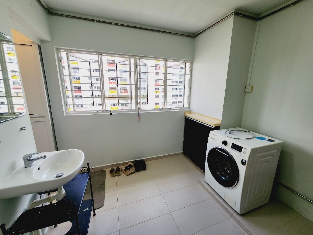 HDB Apartment for Rent, 403 Pandan Gardens HDB Apartment For Rent, $4,300, 3 Bed 2 Bath 1,227 sqft $3.50 psf, SGD 4,300