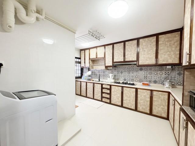 HDB Apartment for Rent, 226 Pasir Ris Street 21 HDB Apartment For Rent, $4,000, 4 Bed 2 Bath 1,356 sqft $2.95 psf, SGD 4,000 | 99-year Leasehold