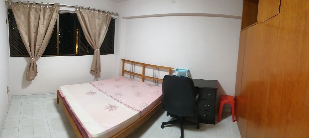 Prop-GPT: HDB Apartment: D19  631 Hougang Avenue 8