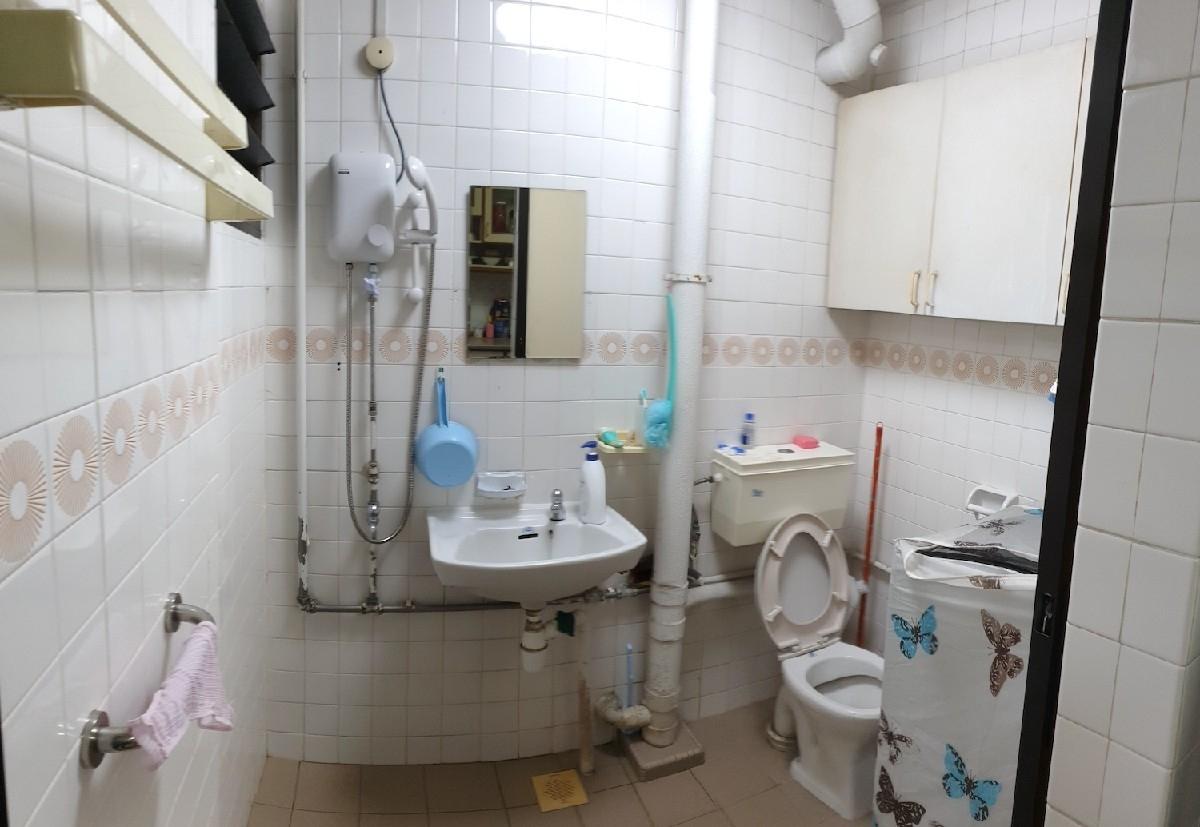 HDB Apartment for Rent, 631 Hougang Avenue 8 HDB Apartment Room Rental, $850, 1 Bed 2 Bath 161 sqft $5.28 psf, SGD 850 | 99-year Leasehold