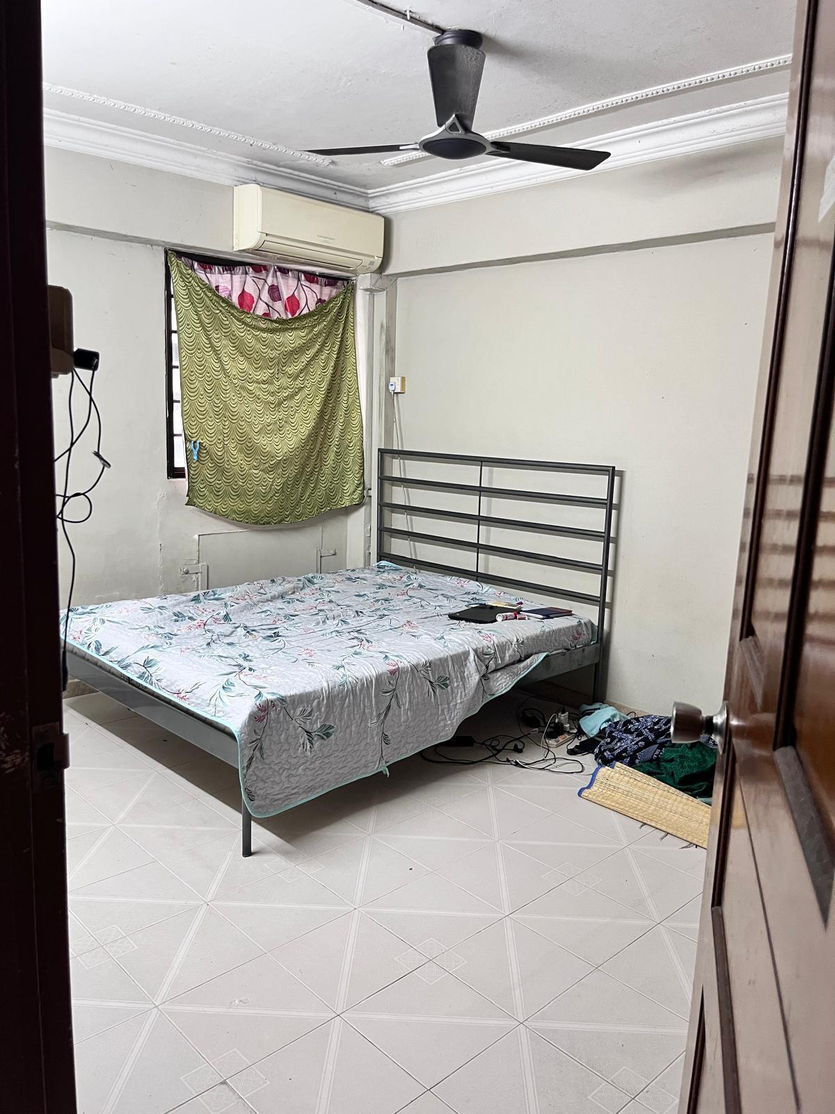 HDB Apartment for Rent, 218 Jurong East Street 21 HDB Apartment For Rent, $3,800, 3 Bed 2 Bath 980 sqft $3.88 psf, SGD 3,800 | 99-year Leasehold