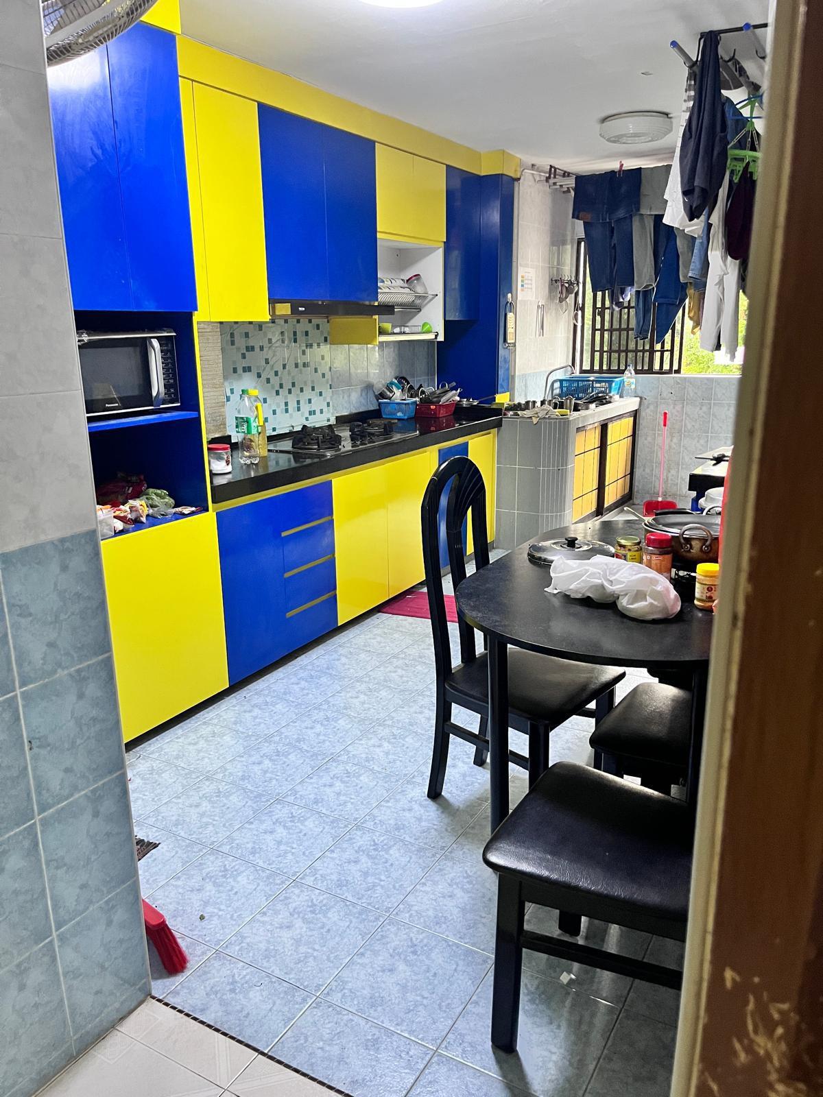 HDB Apartment for Rent, 218 Jurong East Street 21 HDB Apartment For Rent, $3,800, 3 Bed 2 Bath 980 sqft $3.88 psf, SGD 3,800 | 99-year Leasehold