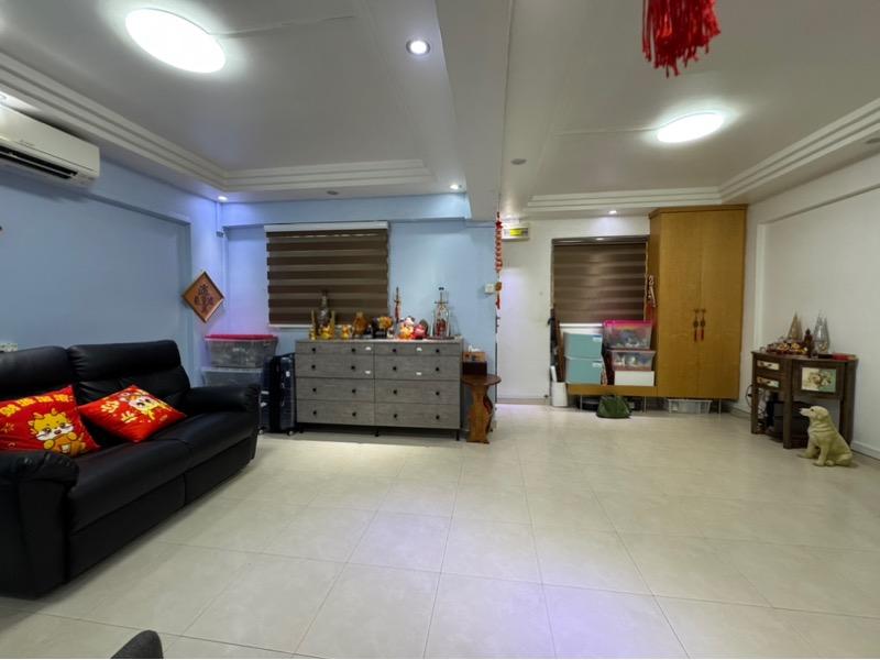 HDB Apartment for Rent, 305 Shunfu Road HDB Apartment For Rent, $3,200, 2 Bed 2 Bath 721 sqft $4.44 psf, SGD 3,200 | 99-year Leasehold