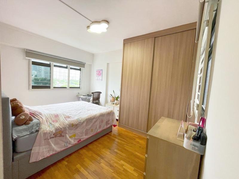 HDB Apartment for Rent, 4B Boon Tiong Road HDB Apartment For Rent, $4,400, 3 Bed 2 Bath 1,076 sqft $4.09 psf, SGD 4,400