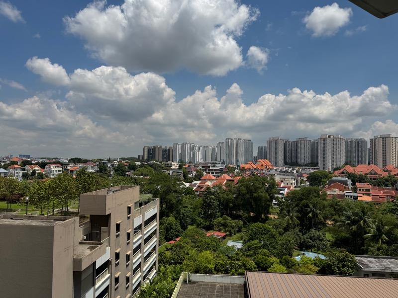 Prop-GPT: HDB Apartment: D19  998B Buangkok Crescent