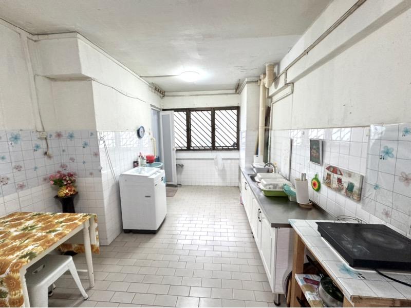HDB Apartment for Rent, 110 Bishan Street 12 HDB Apartment For Rent, $3,200, 2 Bed 2 Bath 688 sqft $4.65 psf, SGD 3,200 | 99-year Leasehold