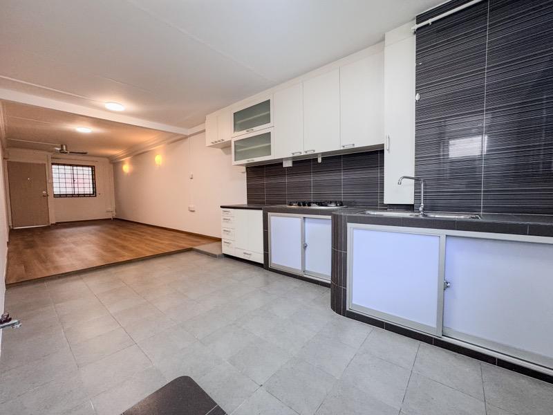 HDB Apartment for Rent, 313 Bukit Batok Street 32 HDB Apartment For Rent, $3,100, 2 Bed 2 Bath 731 sqft $4.24 psf, SGD 3,100 | 99-year Leasehold