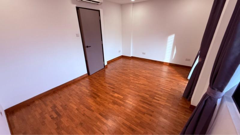 Semi-Detached for Rent: D22