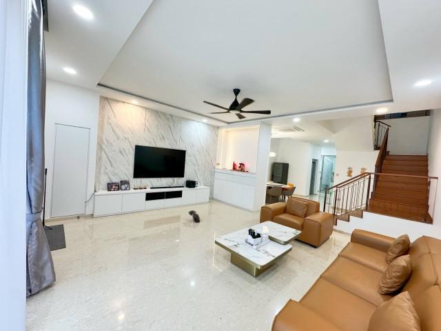 The Oasis of the North Terraced House For Rent, $10,000, 6 Bed 7 Bath 3,400 sqft $5.56 psf