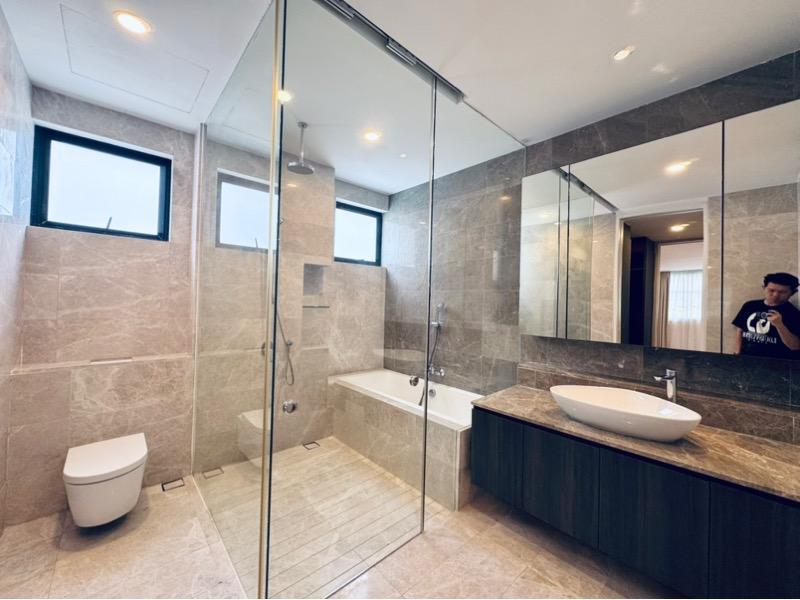 Detached for Rent, 65 CORONATION ROAD WEST Detached House For Rent, $25,000, 5 Bed 7 Bath 9,000 sqft $5.30 psf, SGD 25,000
