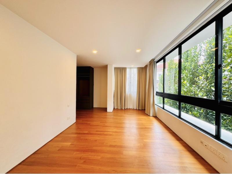 Detached for Rent, 65 CORONATION ROAD WEST Detached House For Rent, $25,000, 5 Bed 7 Bath 9,000 sqft $5.30 psf, SGD 25,000