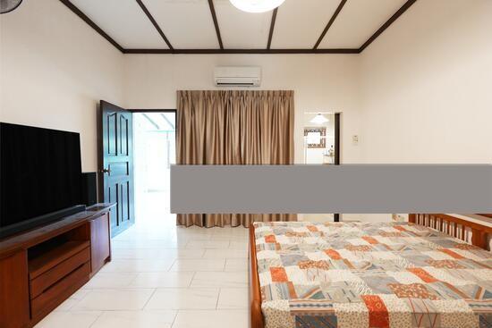 Jalan Mariam Bungalow House For Rent, $9,000, 4 Bed 4 Bath 2,800 sqft $1.30 psf