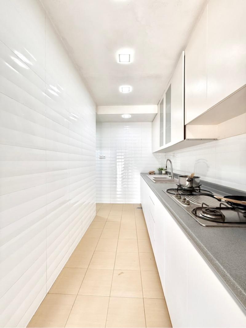 Corner Terrace for Rent, Corner, Quiet,Huge, Convenient Corner Terrace For Rent, $9,900, 5 Bed 4 Bath 4,900 sqft $1.98 psf, SGD 9,900