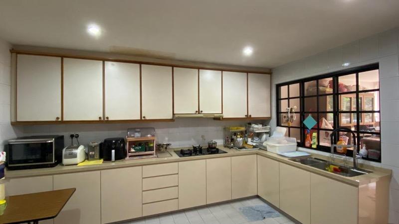Terrace for Rent: D22
