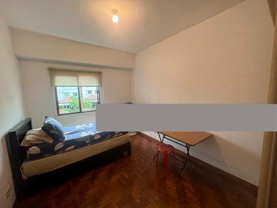 Corner Terrace for Rent: D23