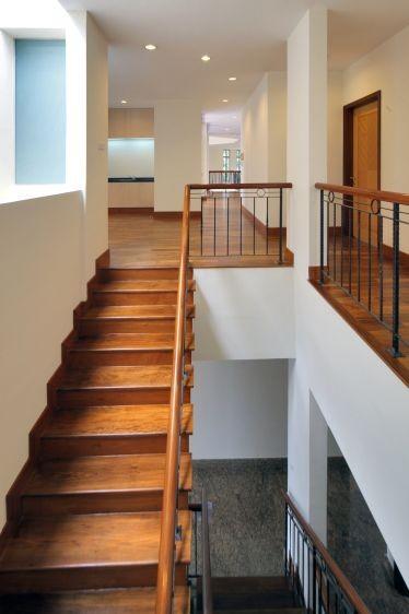 Detached for Rent, Villas Holland Detached House For Rent, $47,000, 6 Bed 8 Bath 12,486 sqft $2.35 psf, SGD 47,000 | 999-year Leasehold
