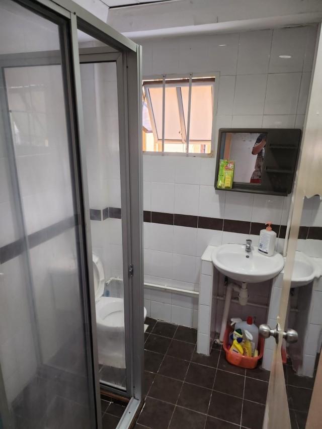 Shophouse for Rent: D15