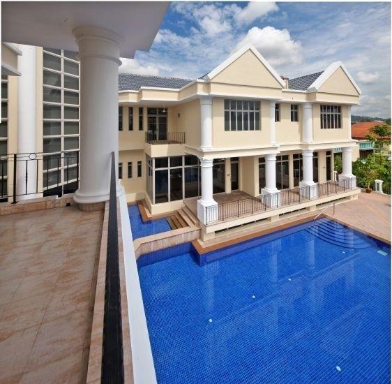 Prop-GPT: Detached: D10  Villas Holland