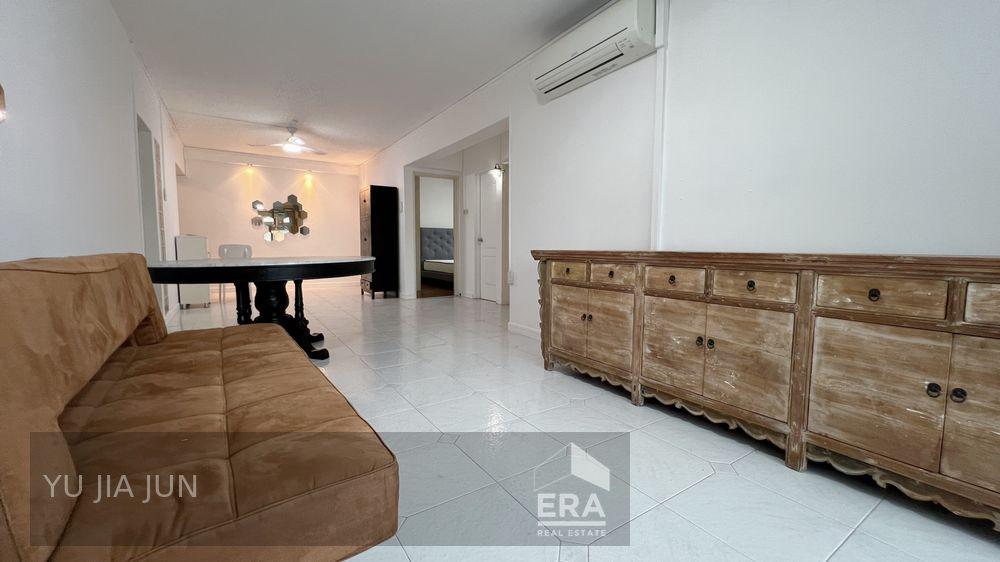 Condominium for Rent: 