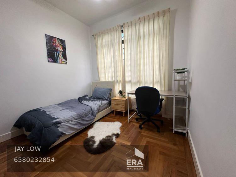 Condominium for Rent: 