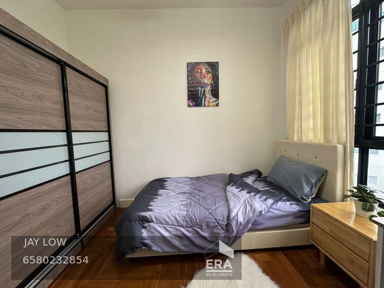 Condominium for Rent: 
