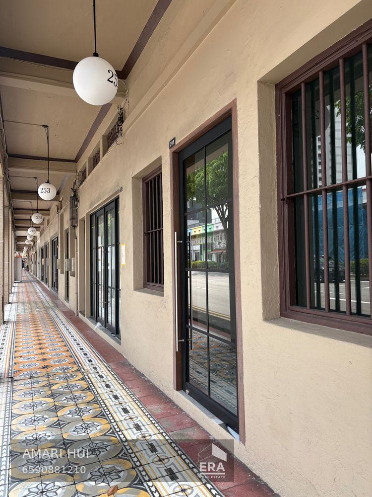 Prop-GPT: F&B Space:   Lavender Street 223 Lavender Street For Rent