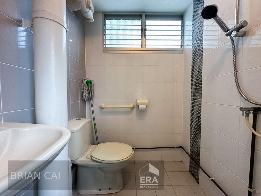 HDB - 2 room for Rent: 
