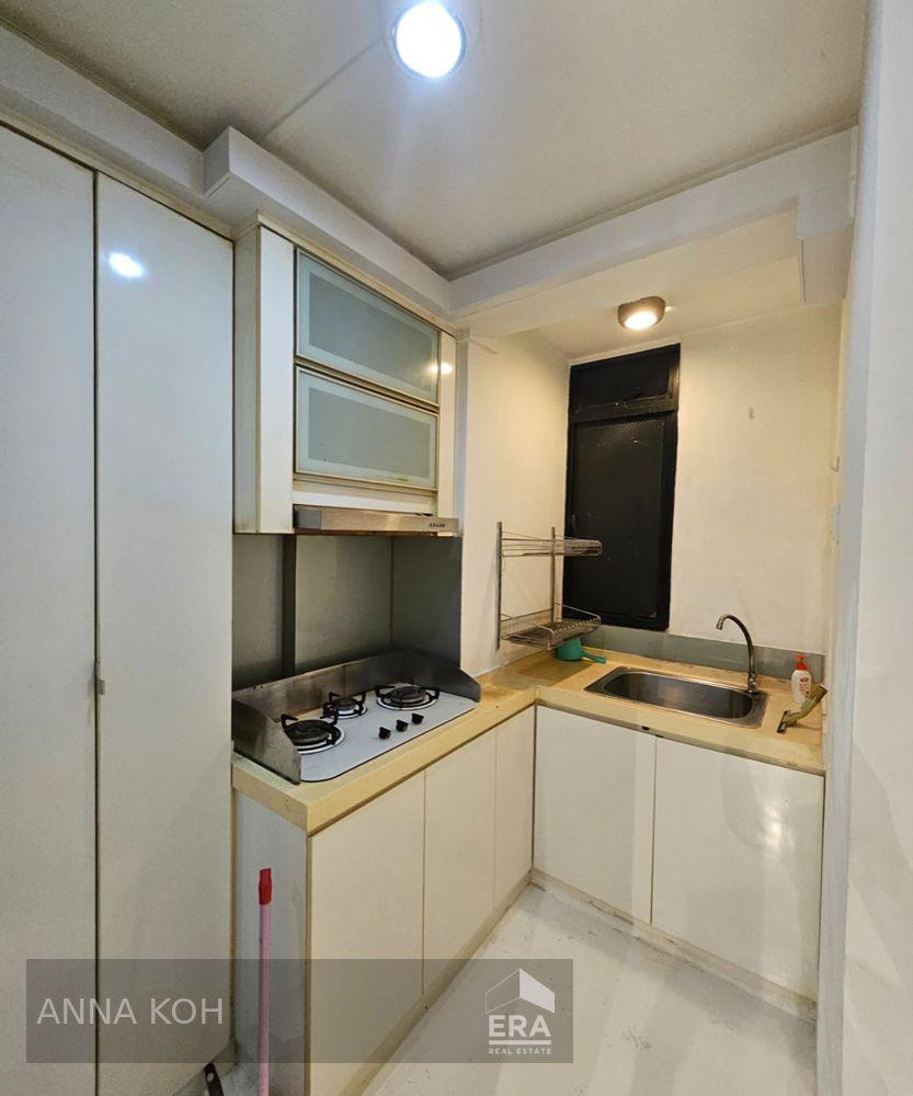 HDB - 2 room for Rent: 