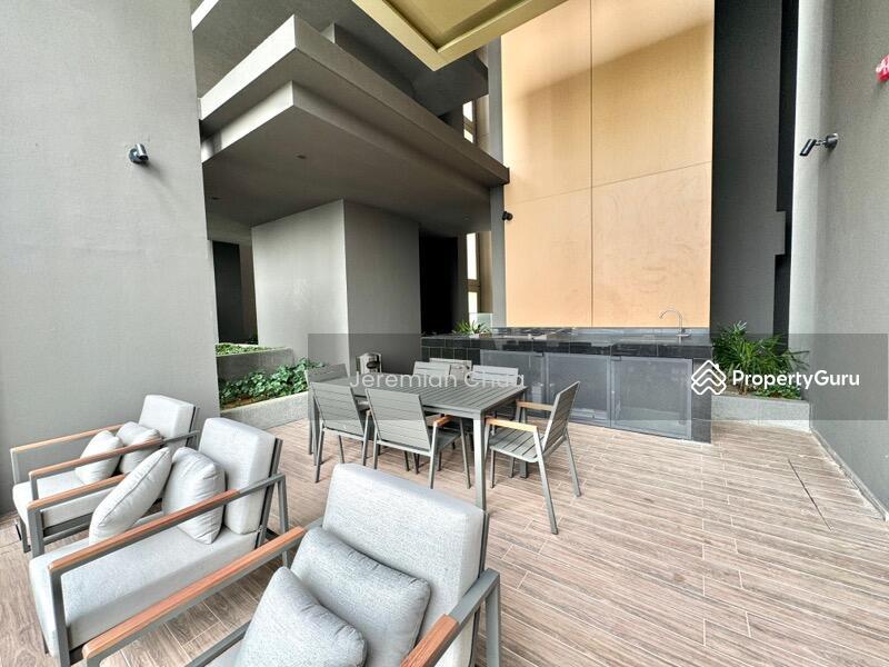 Condominium for Rent: D09, 239590