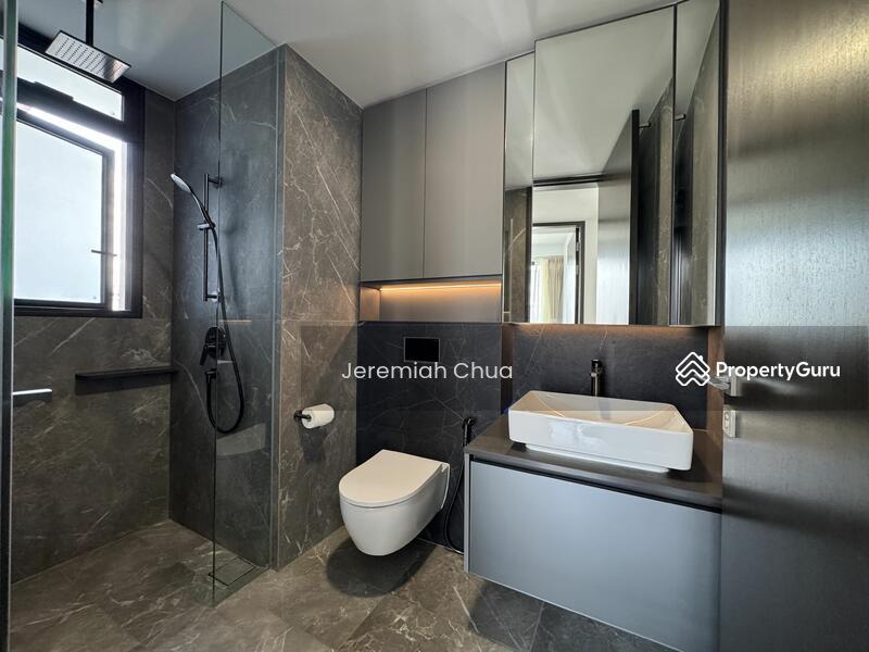 Condominium for Rent: D09, 239590