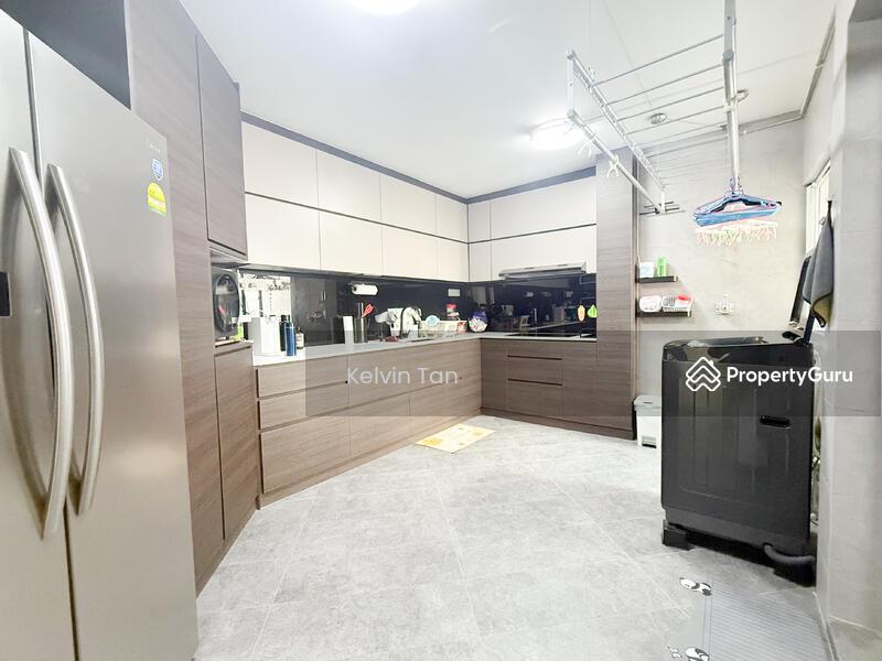 HDB Flat for Rent, 101 Bukit Batok West Avenue 6, SGD 1,400 | 99-year lease