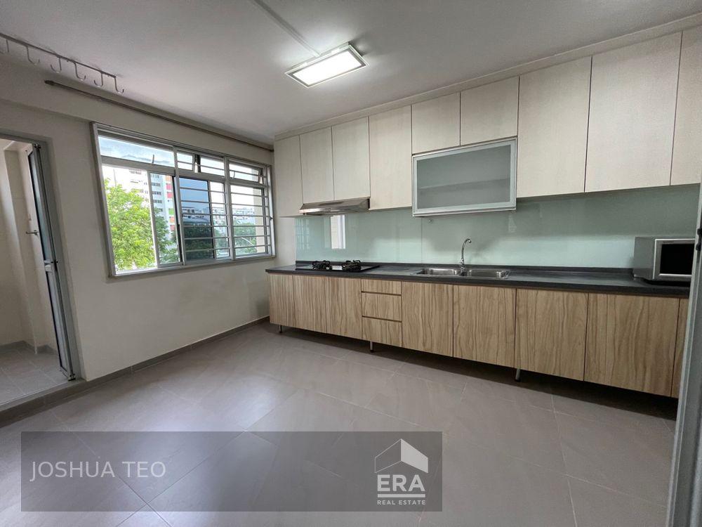 Prop-GPT: HDB - 3 room:   Yishun Ring Road 366 Yishun Ring Road For Rent