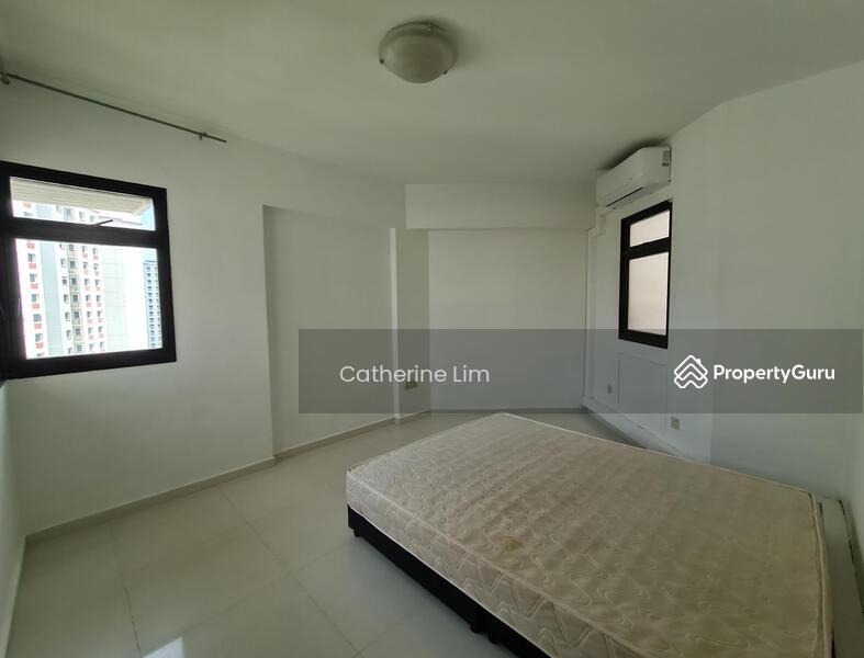 HDB Flat for Rent, 151 Rivervale Crescent, SGD 3,499 | 99-year lease