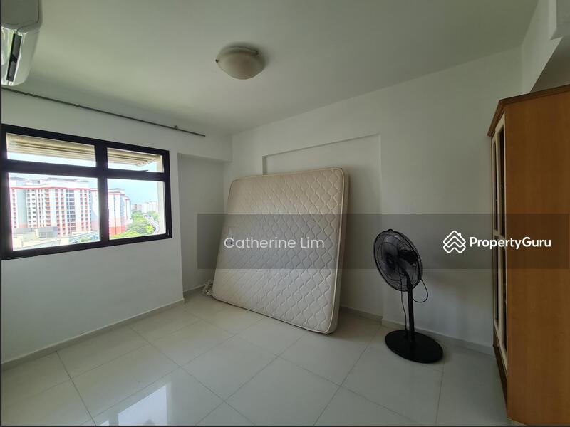 HDB Flat for Rent, 151 Rivervale Crescent, SGD 3,499 | 99-year lease
