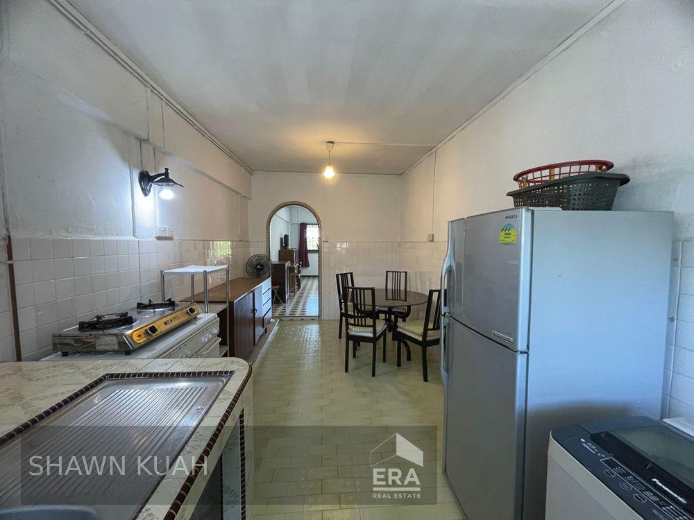 HDB - 2 room for Rent: 