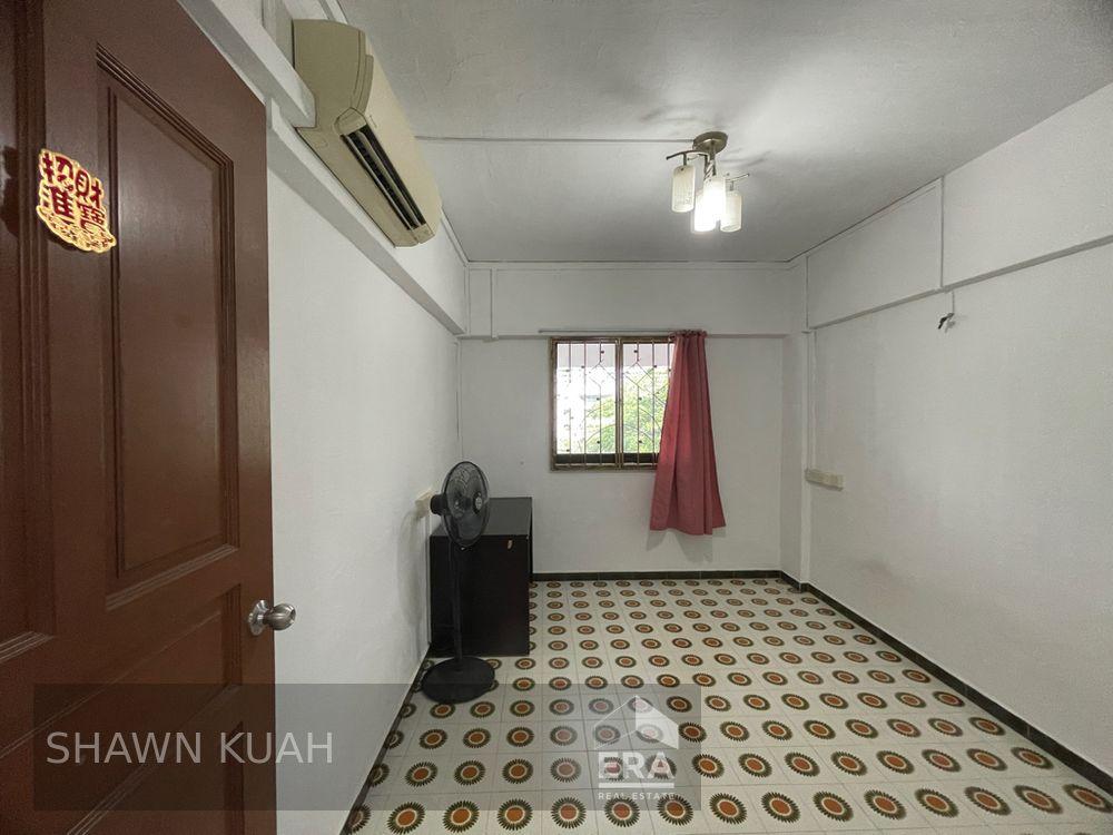 HDB - 2 room for Rent: 