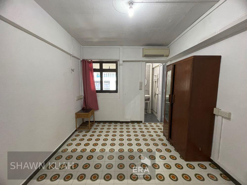 HDB - 2 room for Rent: 