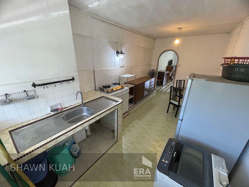 HDB - 2 room for Rent: 