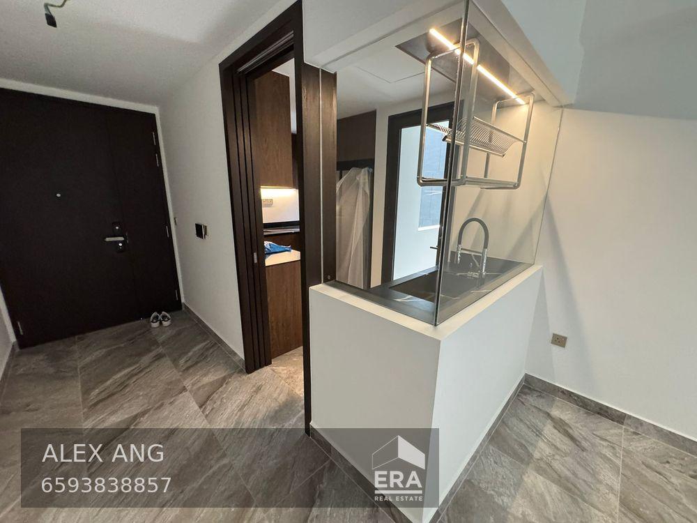 Condominium for Rent, Canberra Drive The Commodore, SGD 3,500 | Leasehold 99