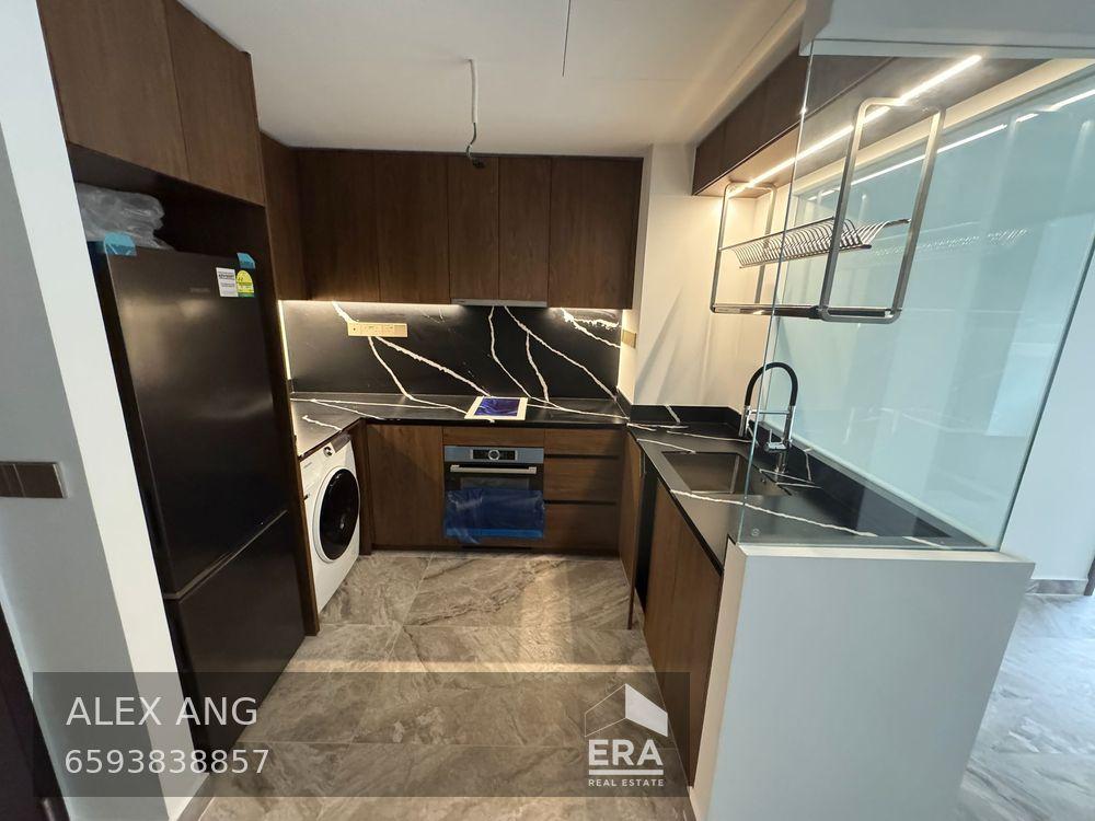 Condominium for Rent, Canberra Drive The Commodore, SGD 3,500 | Leasehold 99