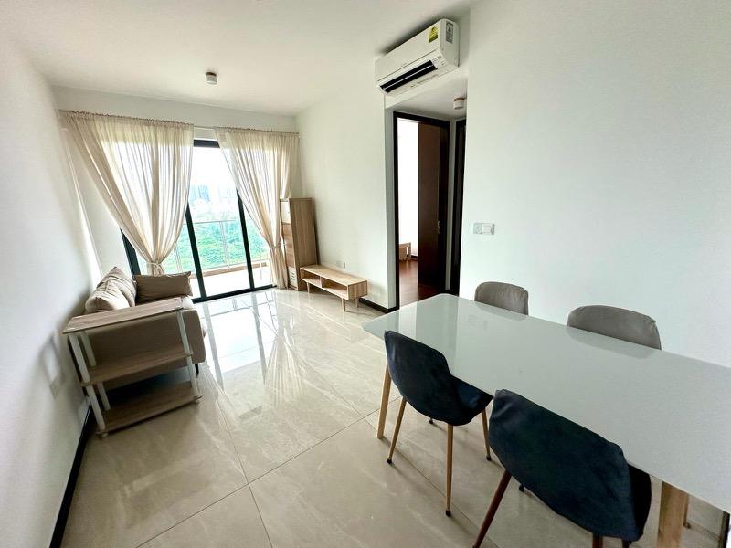 Prop-GPT: Condominium: D05  Normanton Park