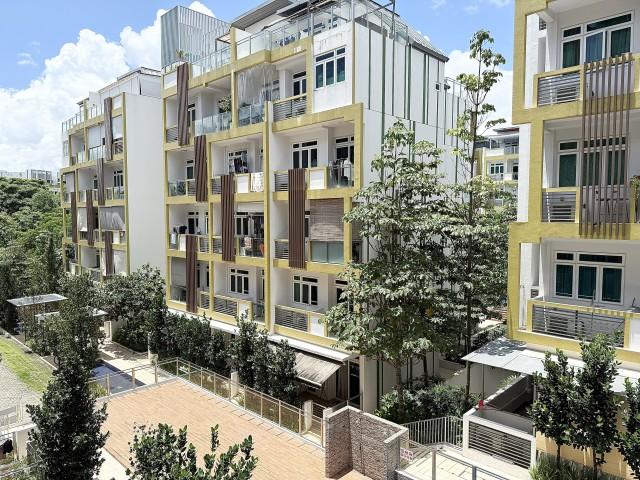 Condominium for Rent: D25, 737784