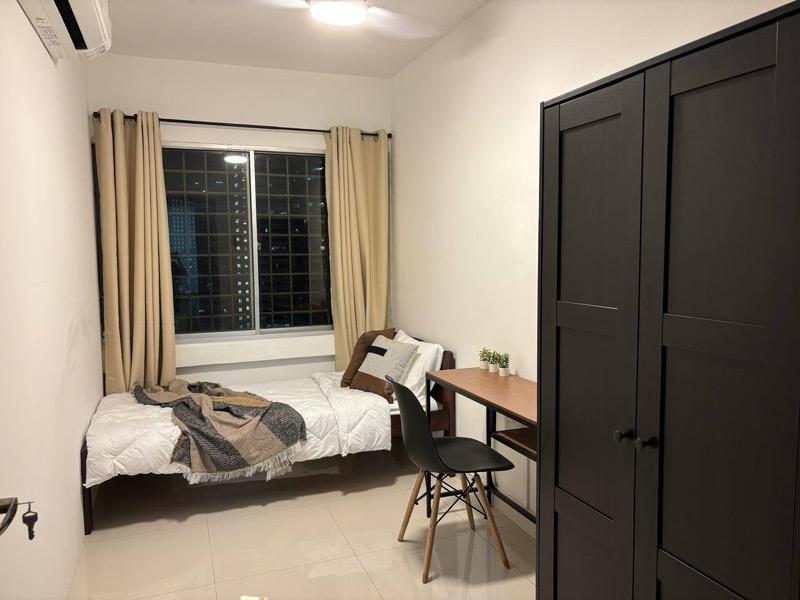 Prop-GPT: Apartment: D01  People's Park Complex