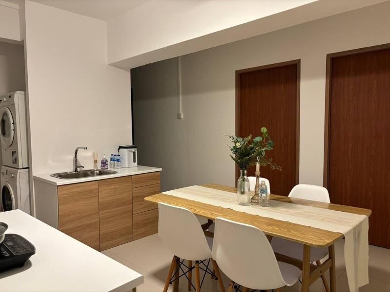 Apartment for Rent, People's Park Complex Apartment For Rent, $7,000, 6 Bed 4 Bath 1,120 sqft $6.25 psf, SGD 7,000