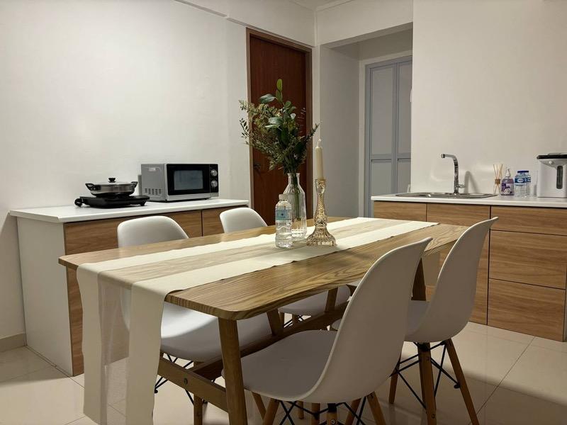 Apartment for Rent, People's Park Complex Apartment For Rent, $7,000, 6 Bed 4 Bath 1,120 sqft $6.25 psf, SGD 7,000