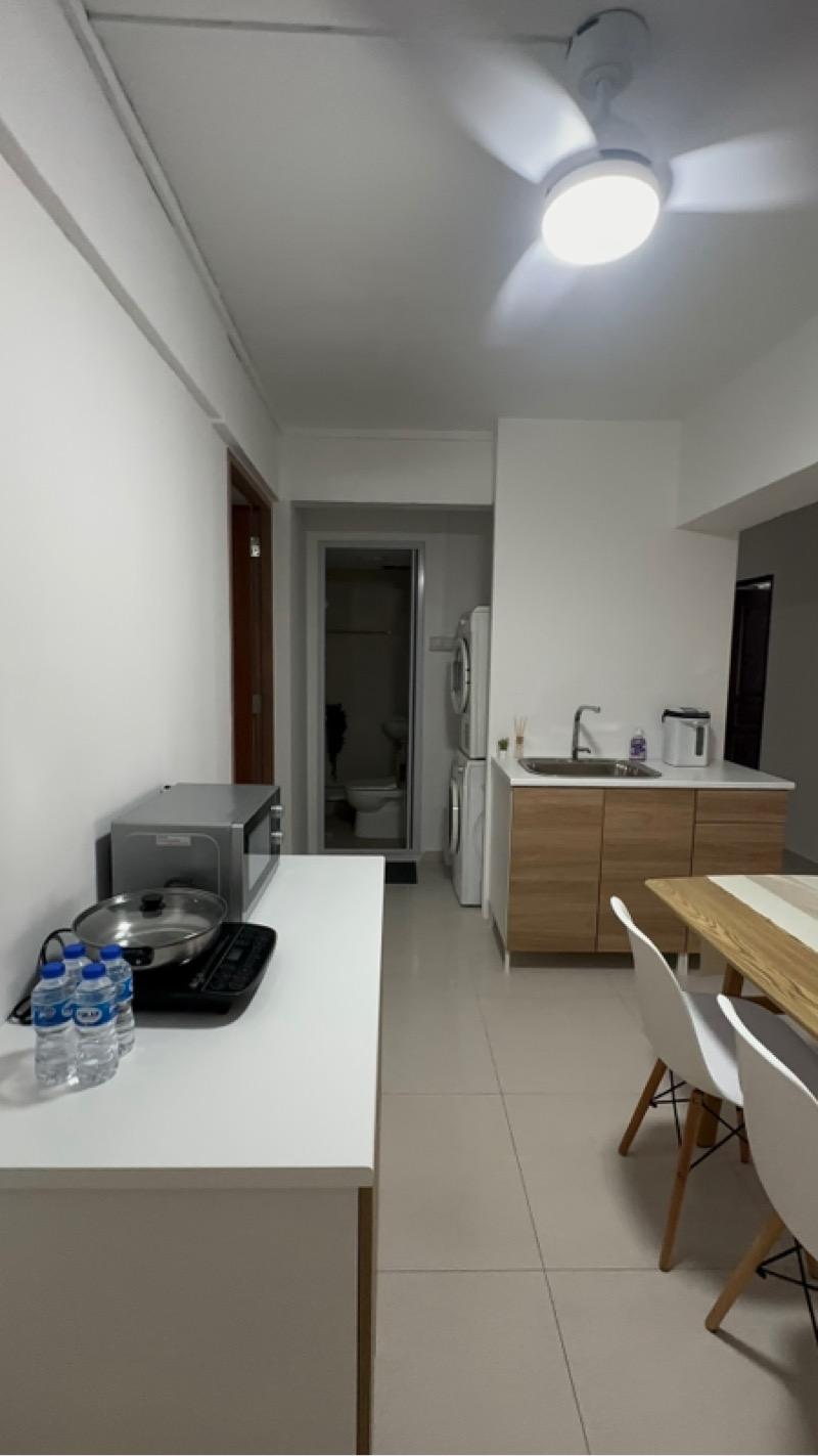 Apartment for Rent, People's Park Complex Apartment For Rent, $7,000, 6 Bed 4 Bath 1,120 sqft $6.25 psf, SGD 7,000