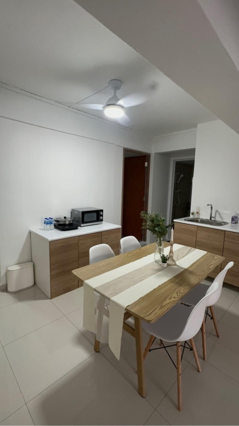 Apartment for Rent, People's Park Complex Apartment For Rent, $7,000, 6 Bed 4 Bath 1,120 sqft $6.25 psf, SGD 7,000