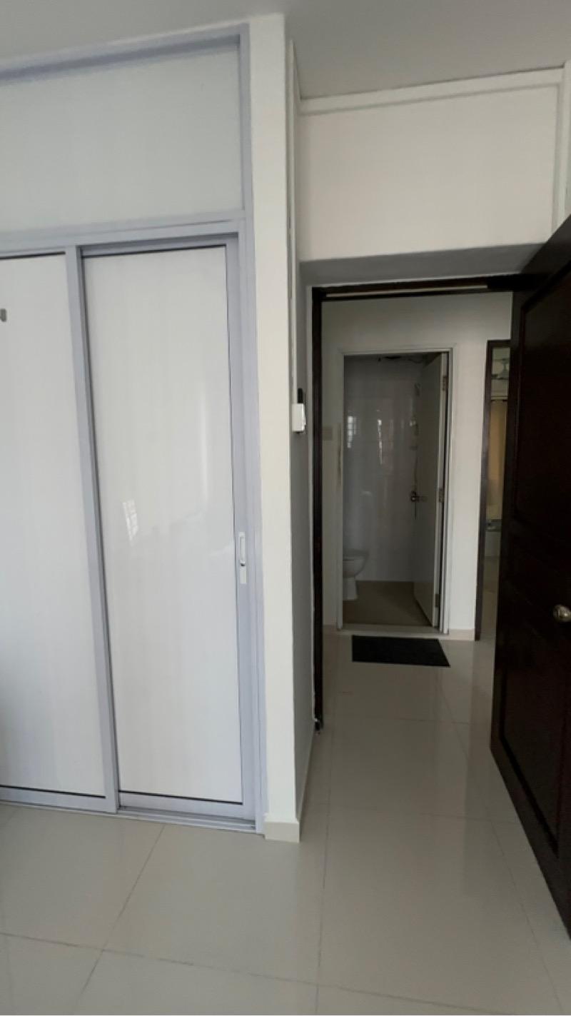 Apartment for Rent, People's Park Complex Apartment For Rent, $7,000, 6 Bed 4 Bath 1,120 sqft $6.25 psf, SGD 7,000