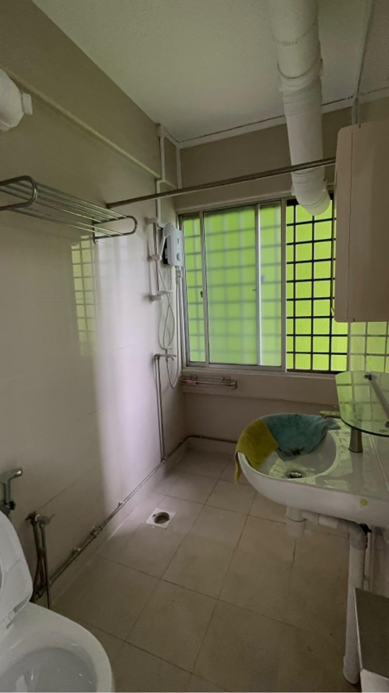 Apartment for Rent, People's Park Complex Apartment For Rent, $7,000, 6 Bed 4 Bath 1,120 sqft $6.25 psf, SGD 7,000